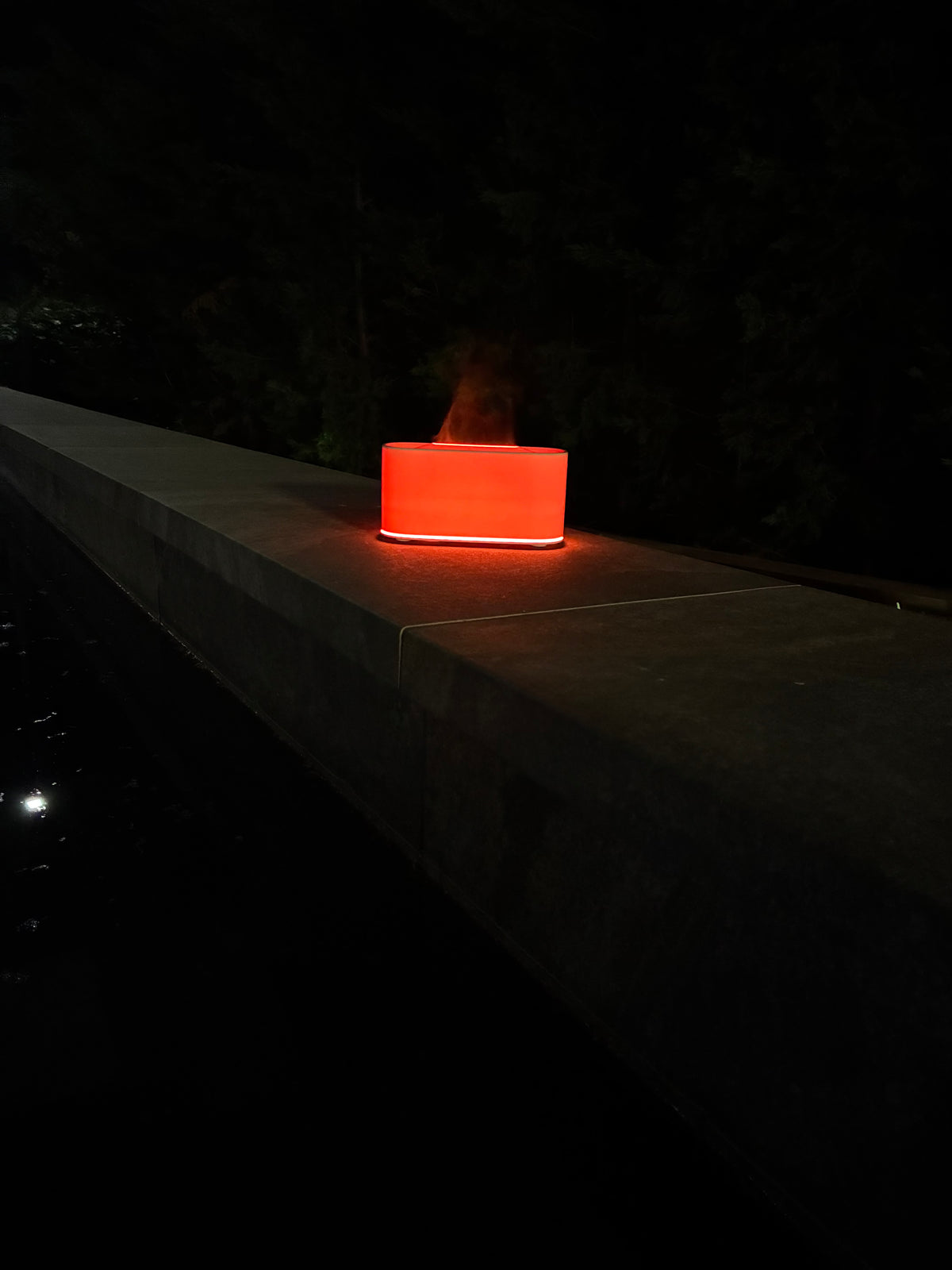 Embera Flame Diffuser — Blanco